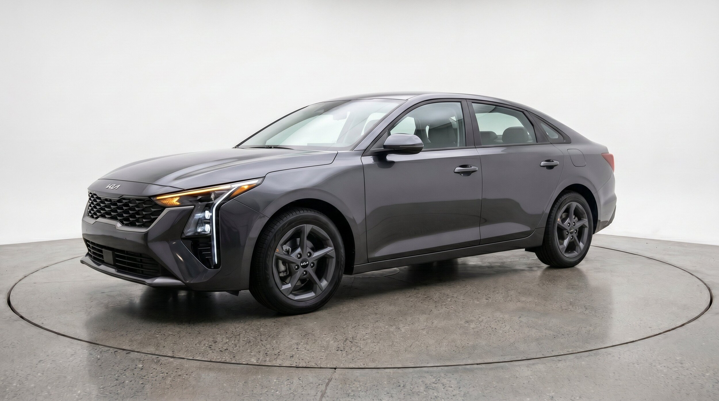 Thumbnail: 2025 Kia K4 - 3