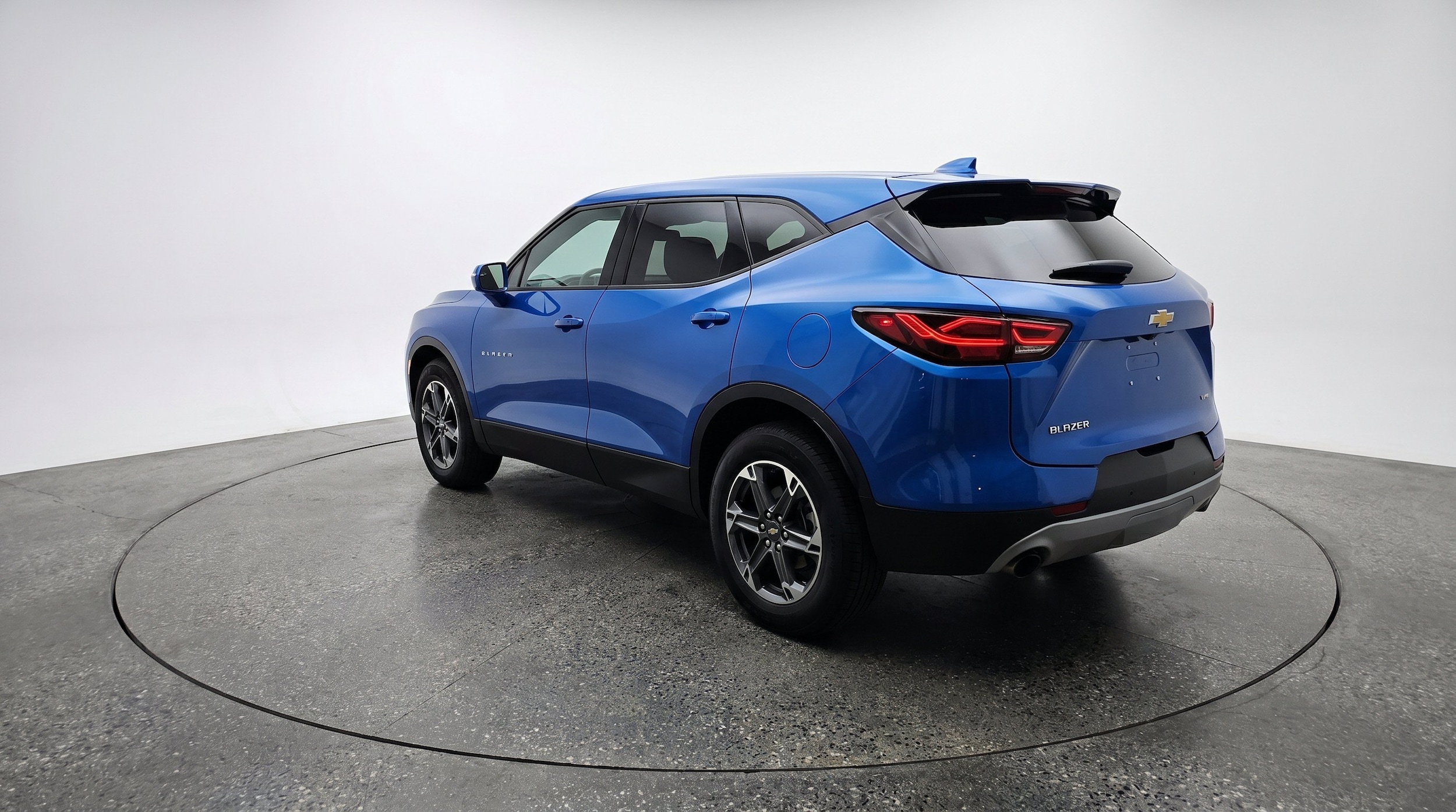 Thumbnail: 2026 Chevrolet Blazer - 6