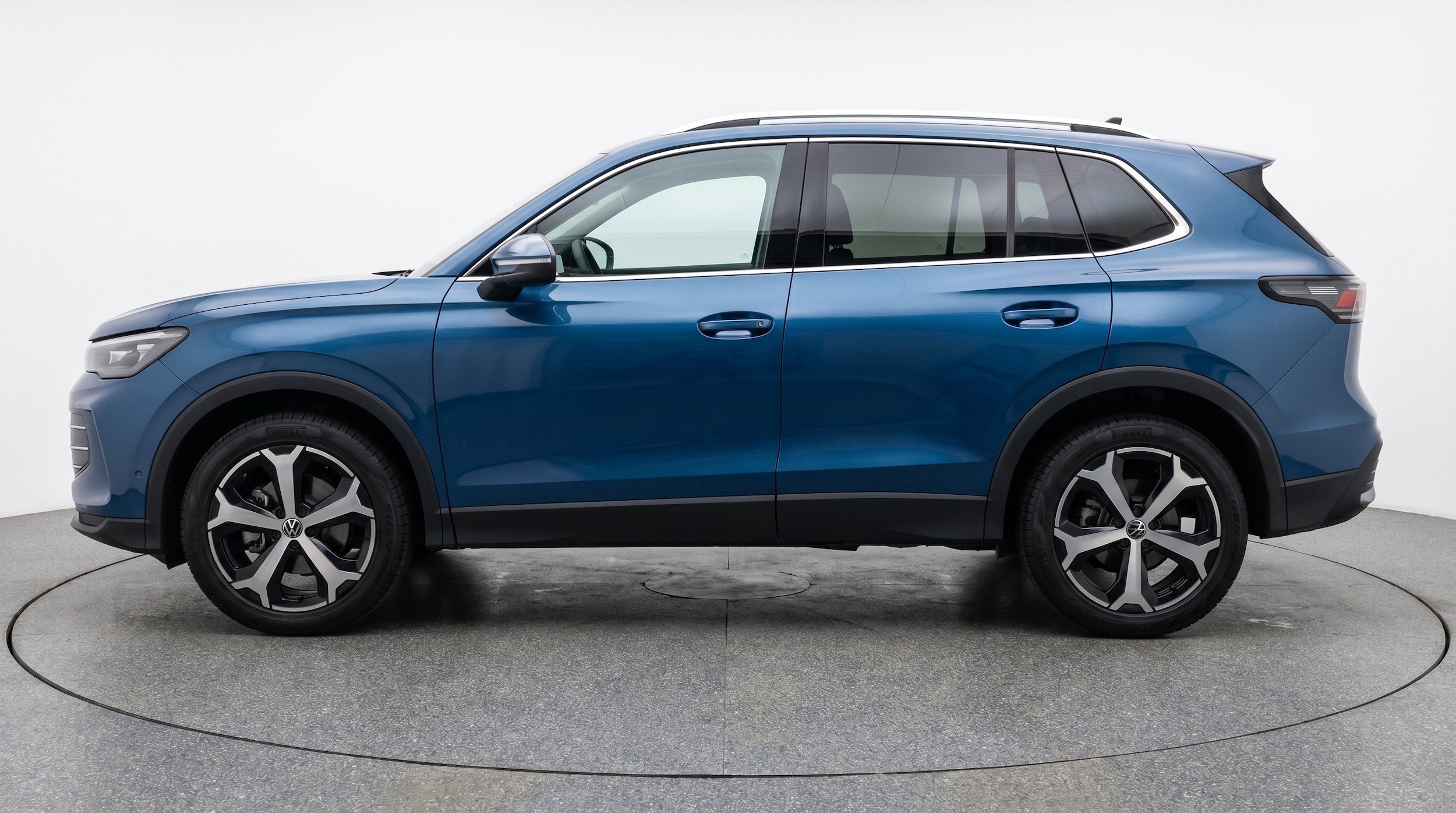 Thumbnail: 2026 Volkswagen Tiguan - 5