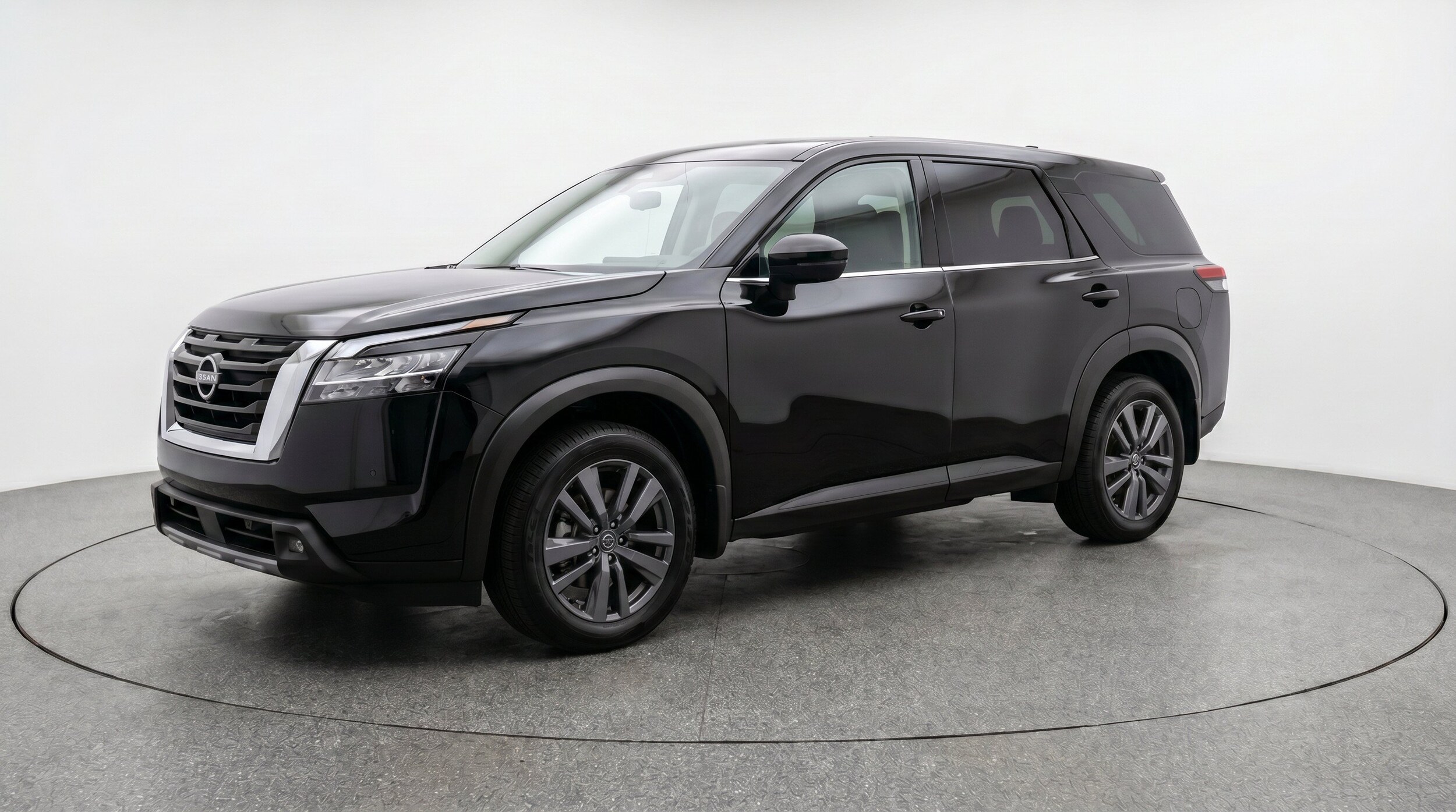 Thumbnail: 2025 Nissan Pathfinder - 3