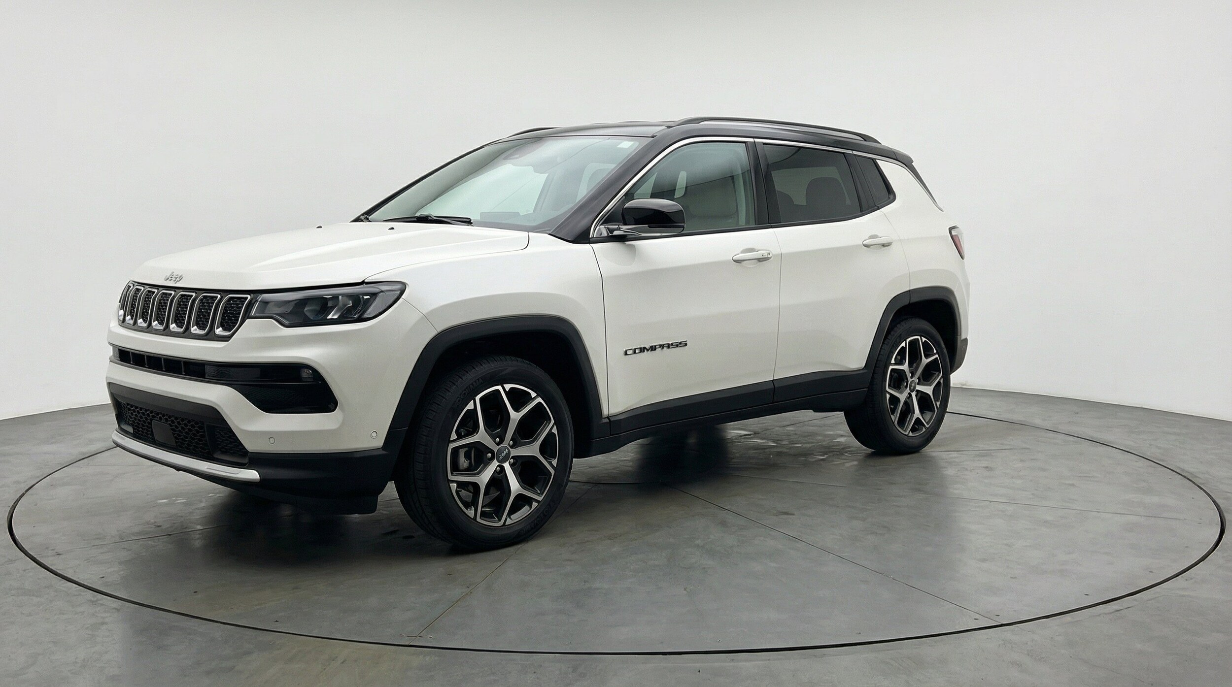 Thumbnail: 2025 Jeep Compass - 3