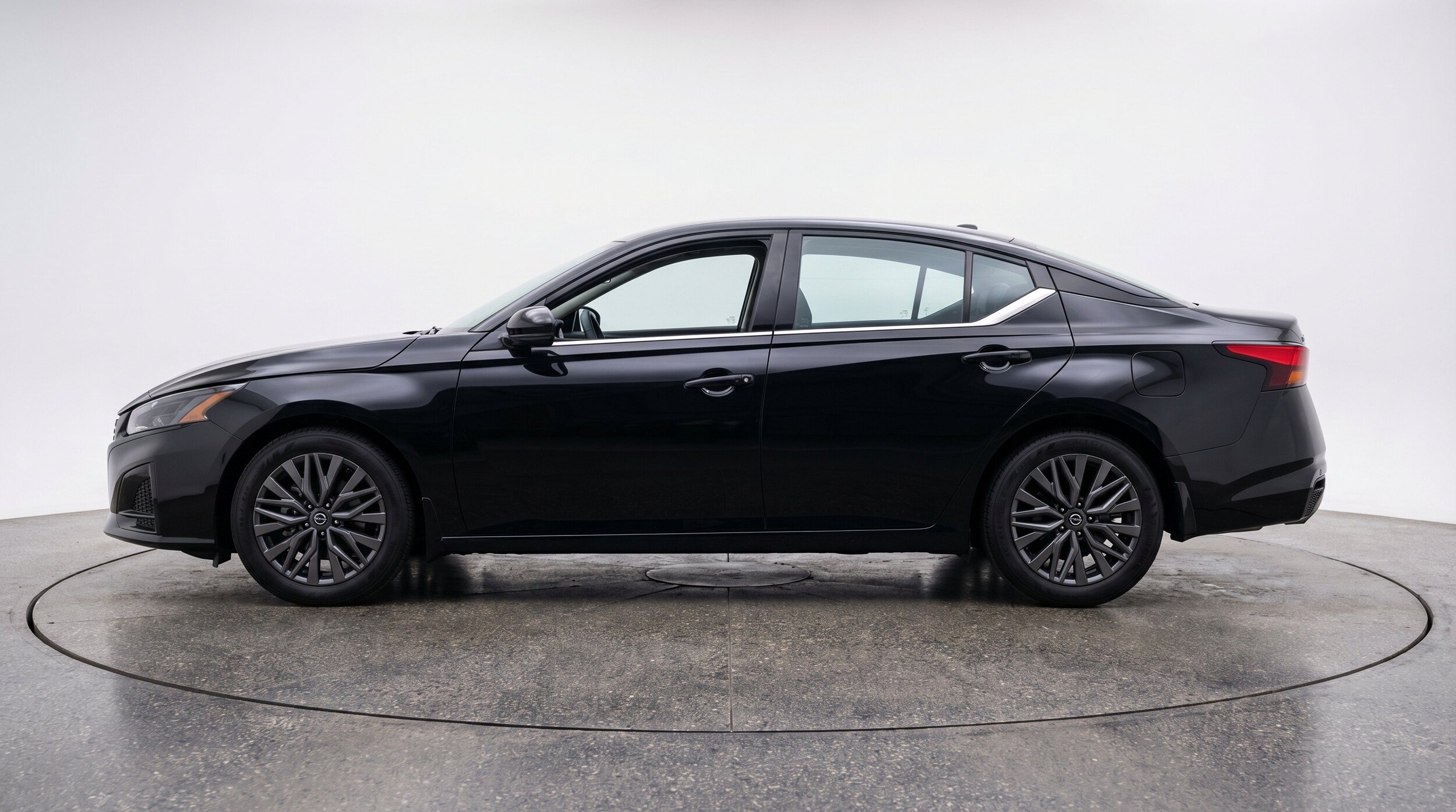 Thumbnail: 2026 Nissan Altima - 5