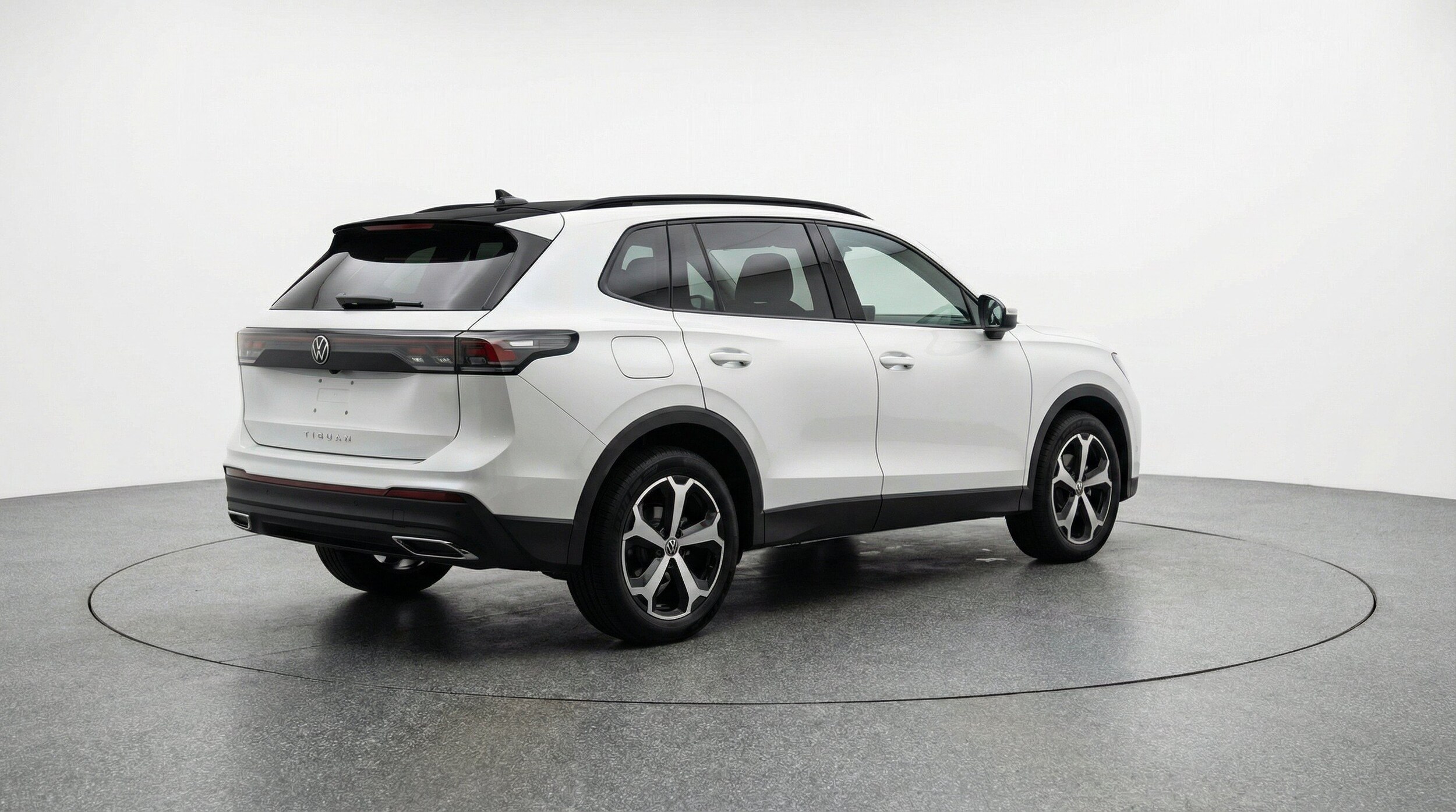 Thumbnail: 2026 Volkswagen Tiguan - 9