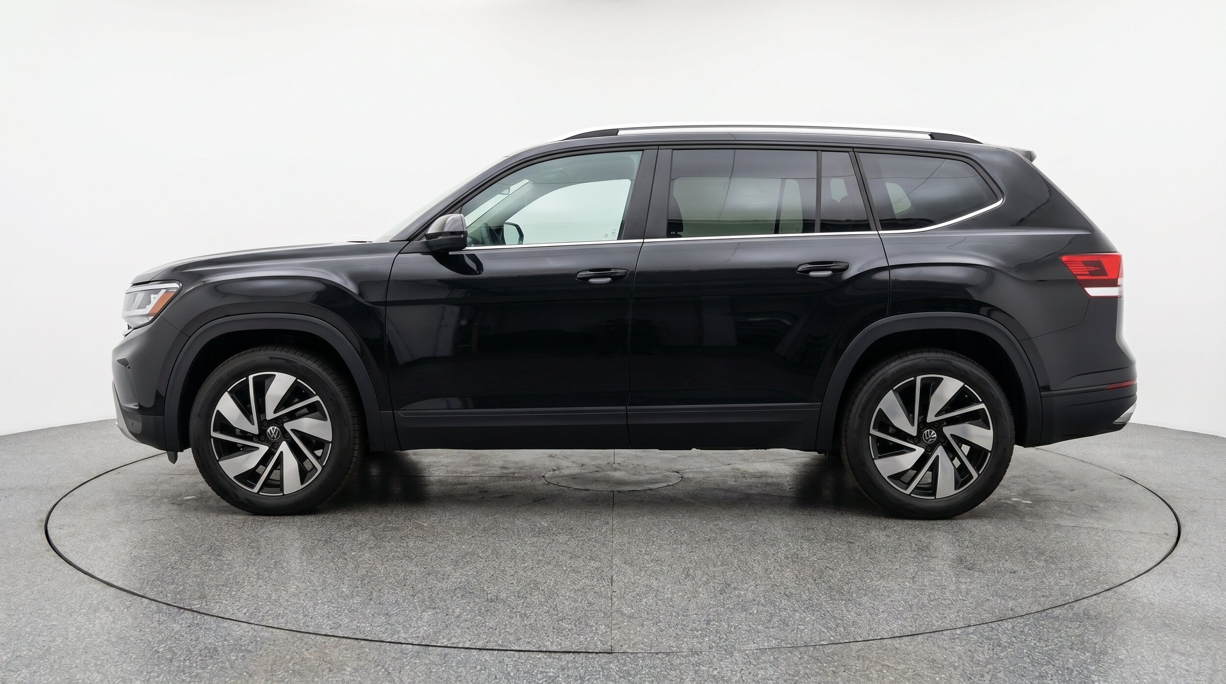 Thumbnail: 2026 Volkswagen Atlas - 5