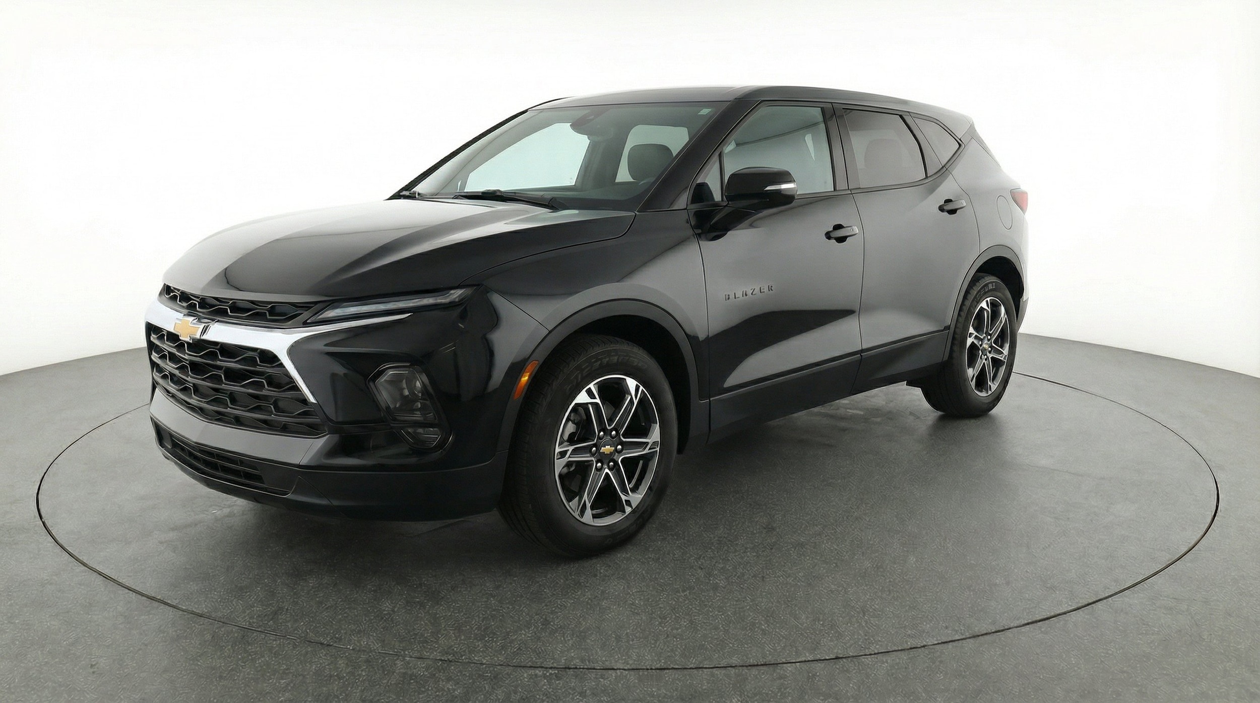 Thumbnail: 2025 Chevrolet Blazer - 3
