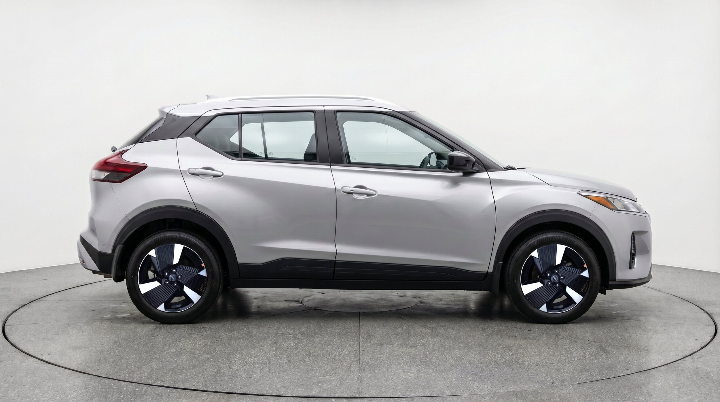Thumbnail: 2026 Nissan Kicks - 11