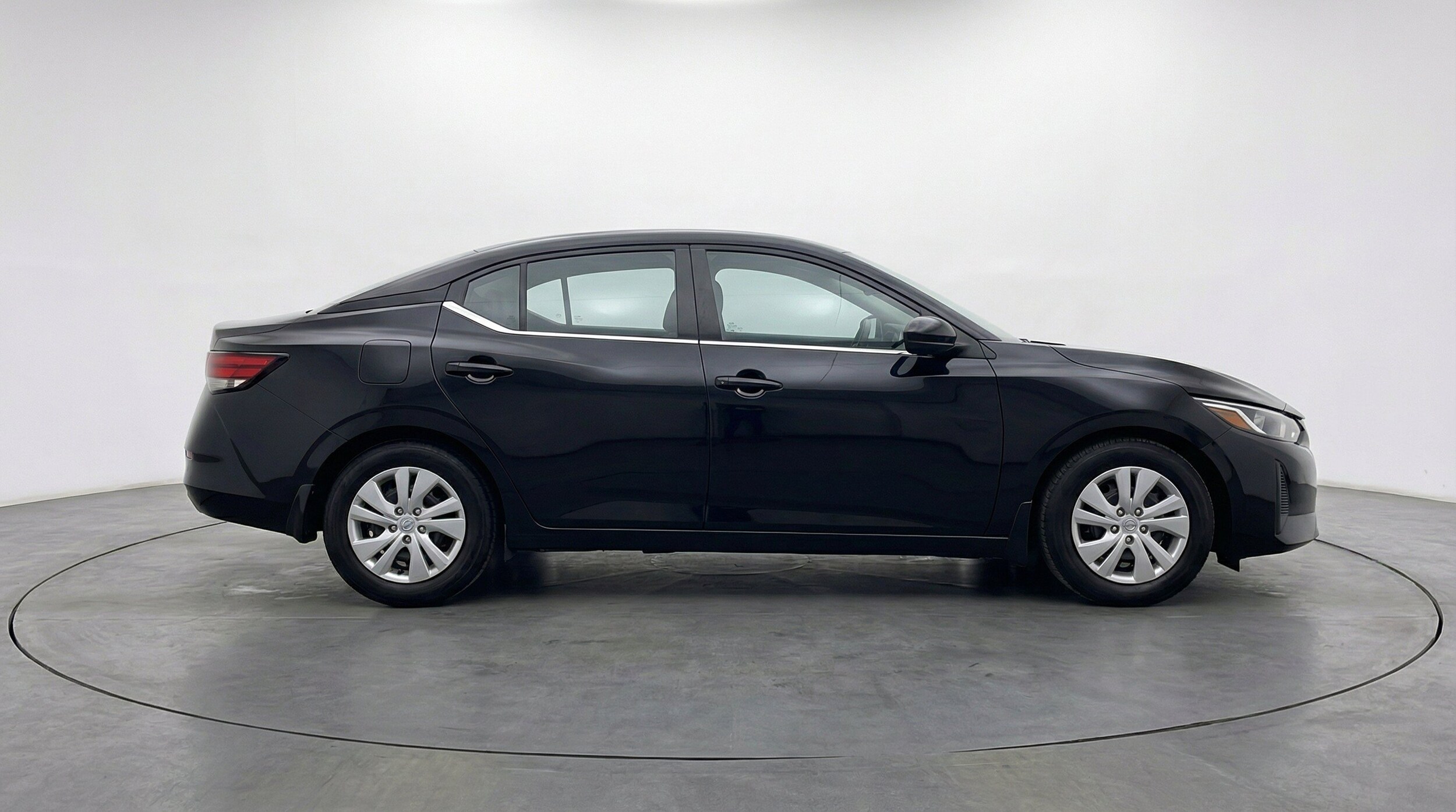 Thumbnail: 2025 Nissan Sentra - 11