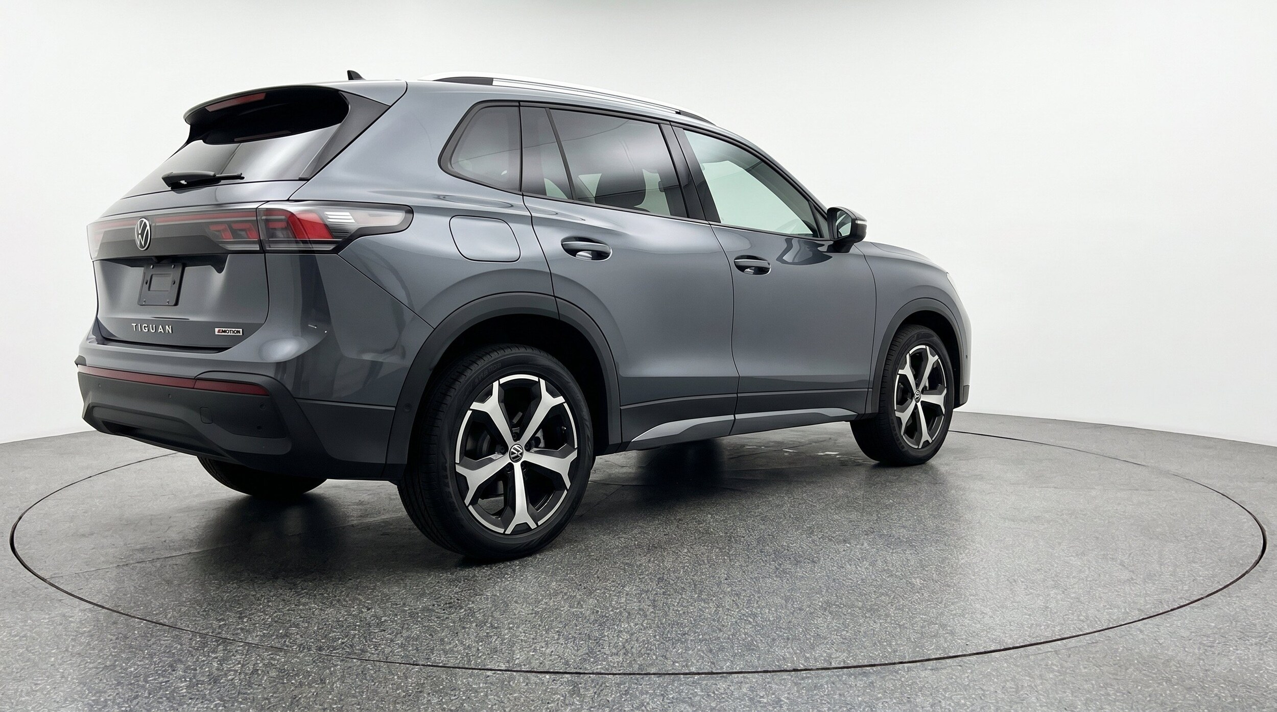 Thumbnail: 2026 Volkswagen Tiguan - 9
