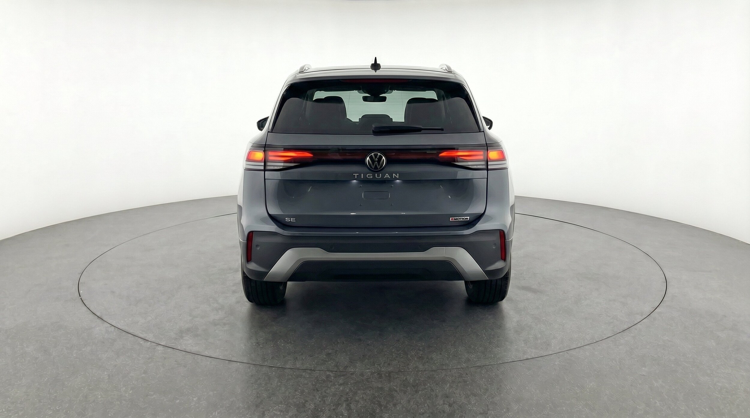 Thumbnail: 2026 Volkswagen Tiguan - 7