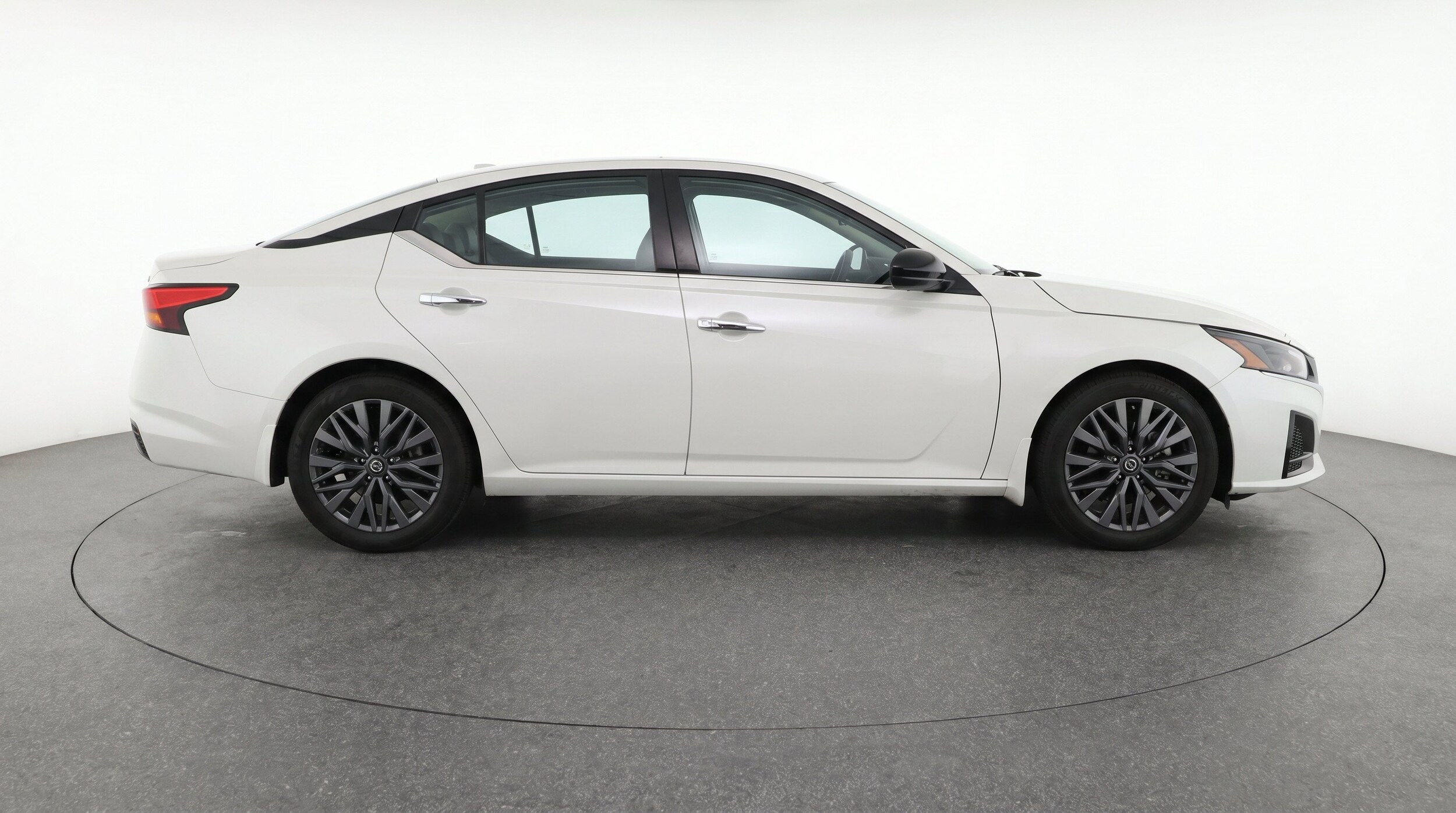 Thumbnail: 2025 Nissan Altima - 11
