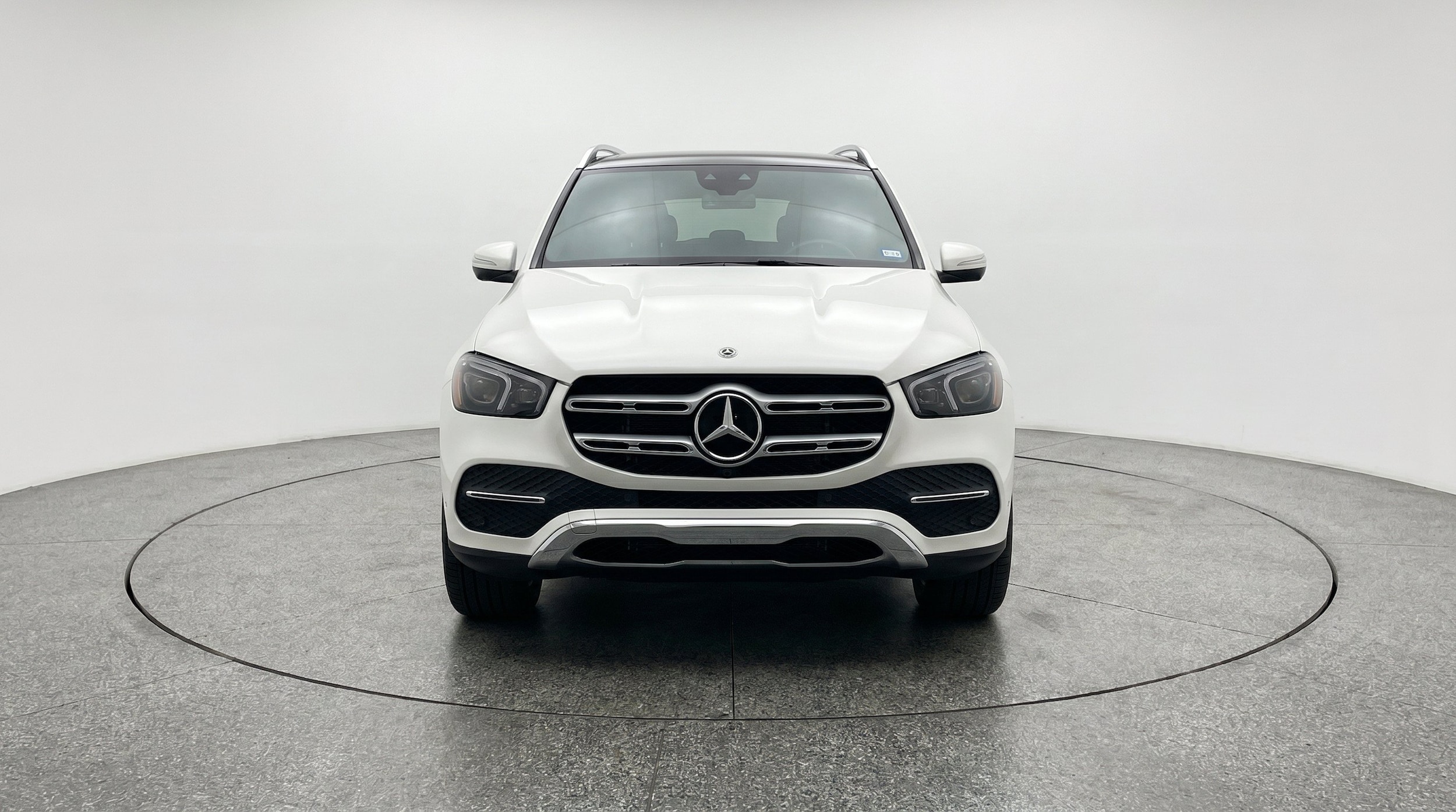 Thumbnail: 2026 Mercedes-Benz GLE - 2