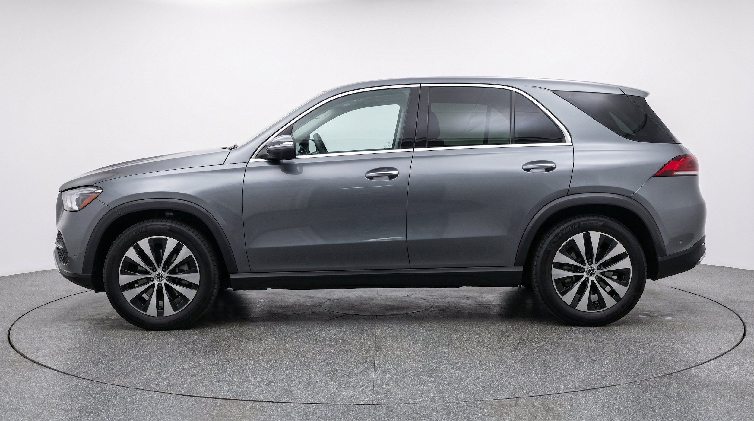Thumbnail: 2026 Mercedes-Benz GLE - 5