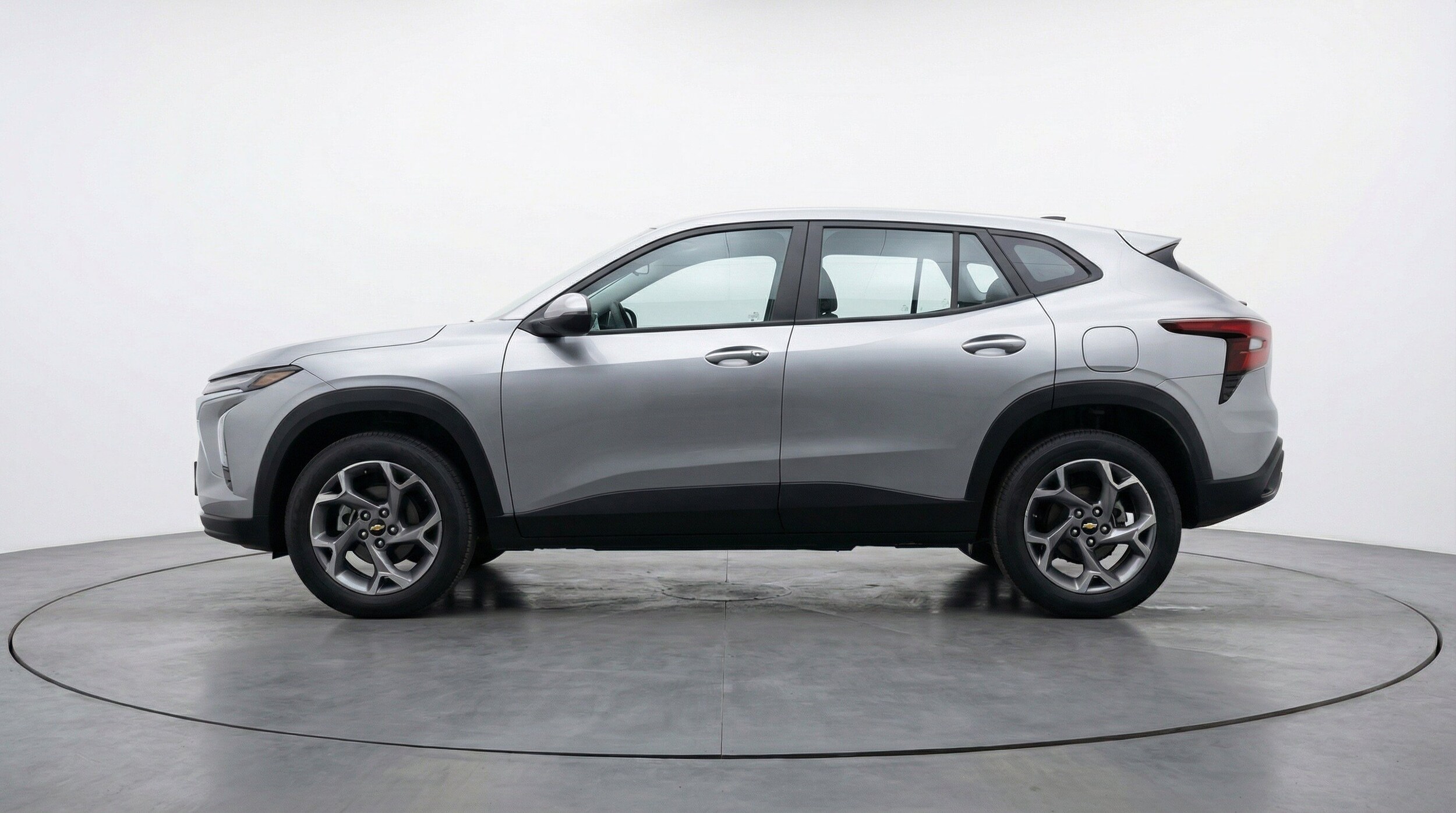 2025 Chevrolet Trax LT - Photo 5