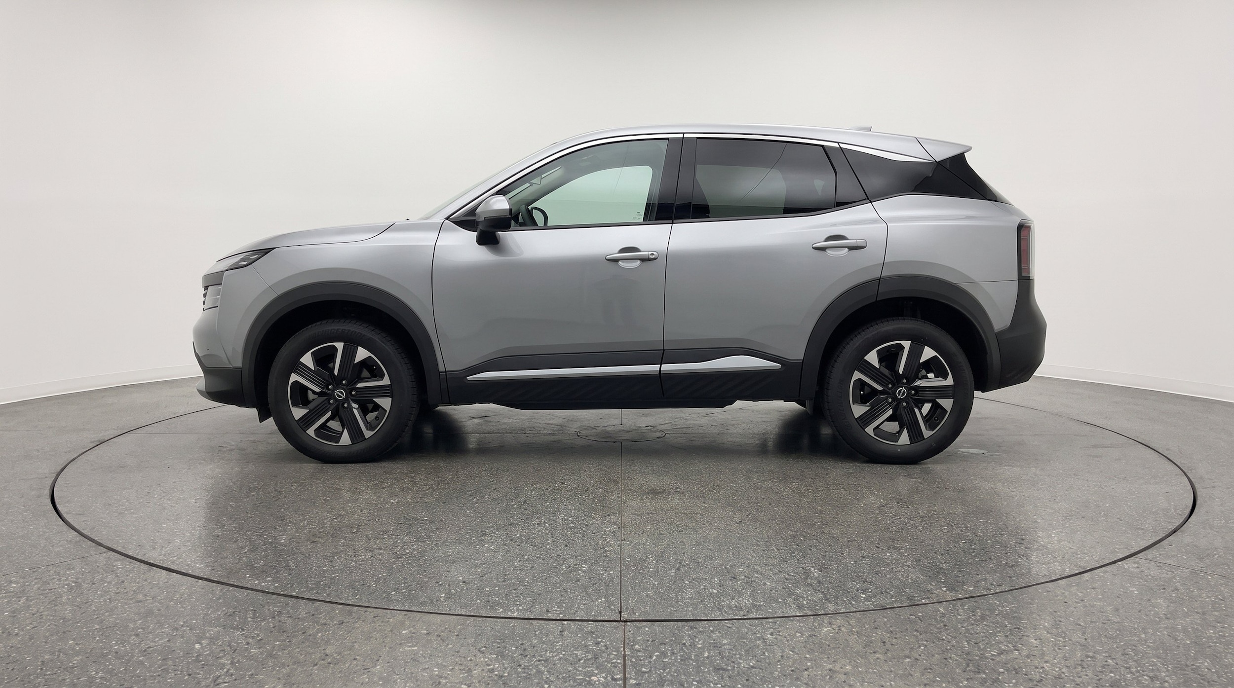 Thumbnail: 2026 Nissan Kicks - 5
