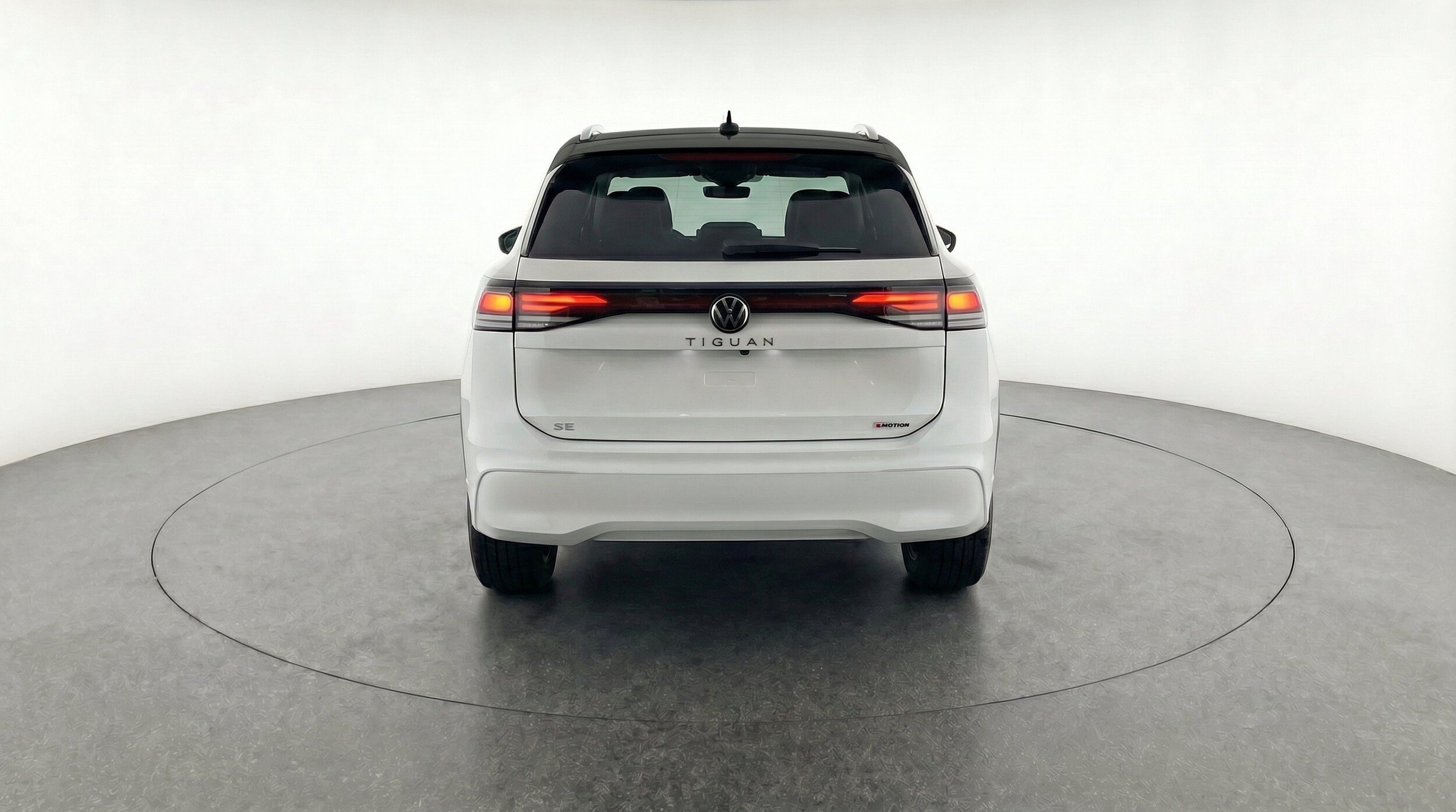 Thumbnail: 2026 Volkswagen Tiguan - 7
