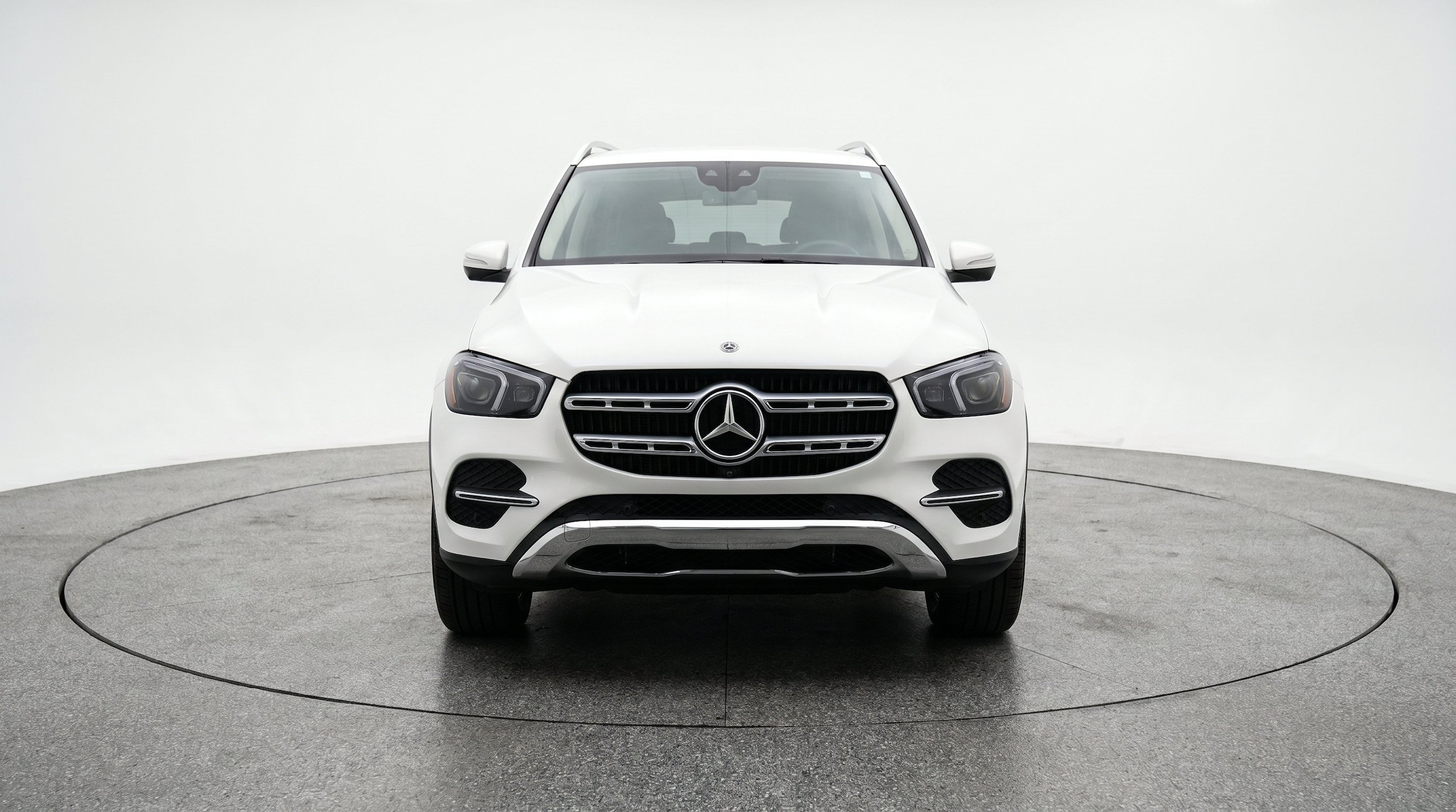 Thumbnail: 2026 Mercedes-Benz GLE - 2