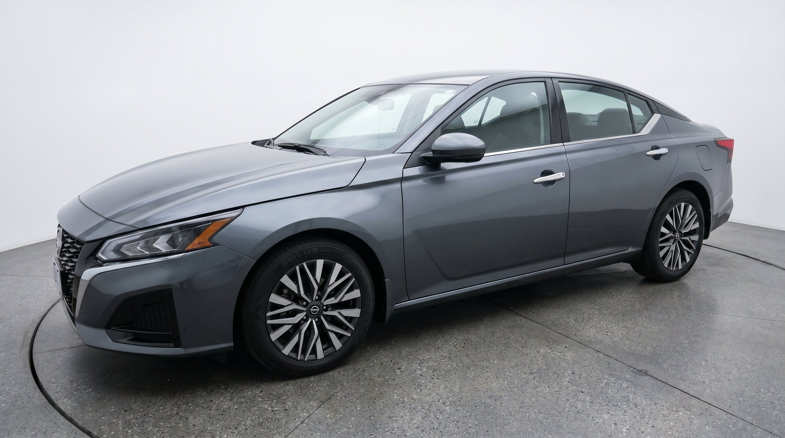 Thumbnail: 2025 Nissan Altima - 3