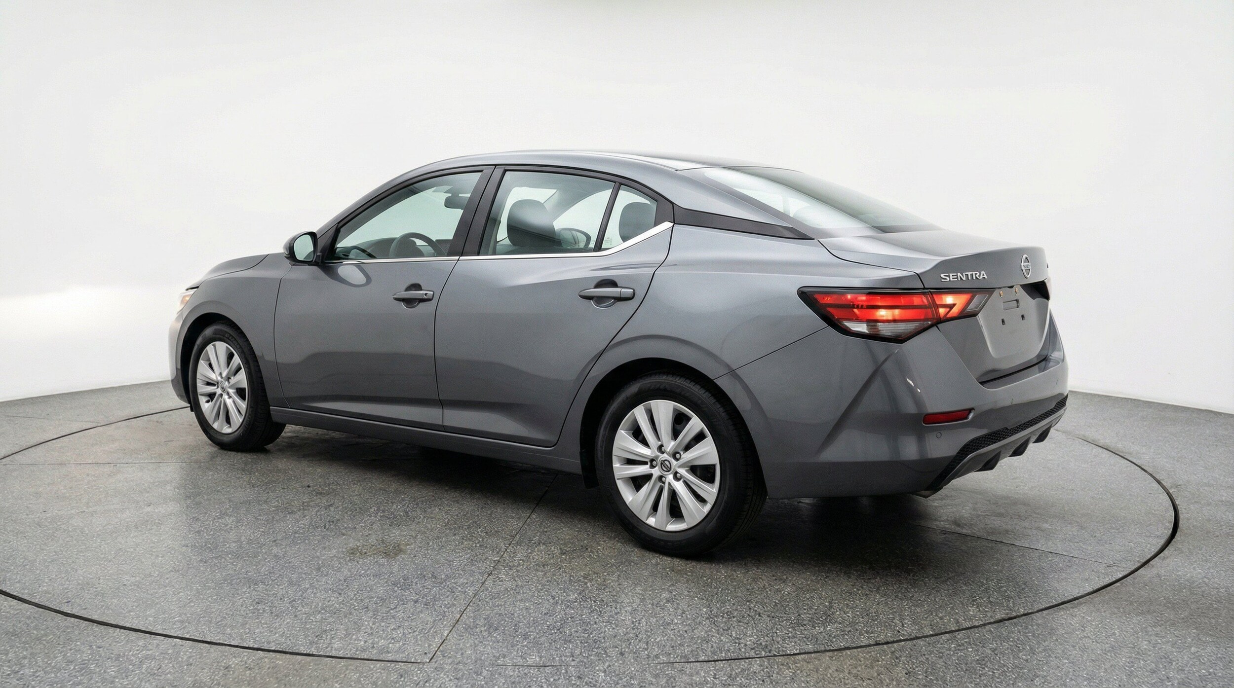 2025 Nissan Sentra S - Photo 6