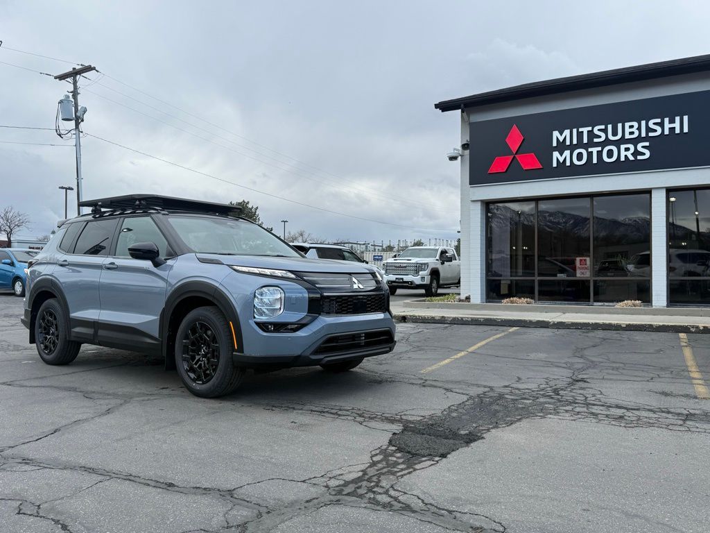 2026 Mitsubishi Outlander Trail Edition S-AWC's photo