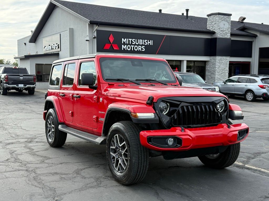 2024 Jeep Wrangler Sahara's photo