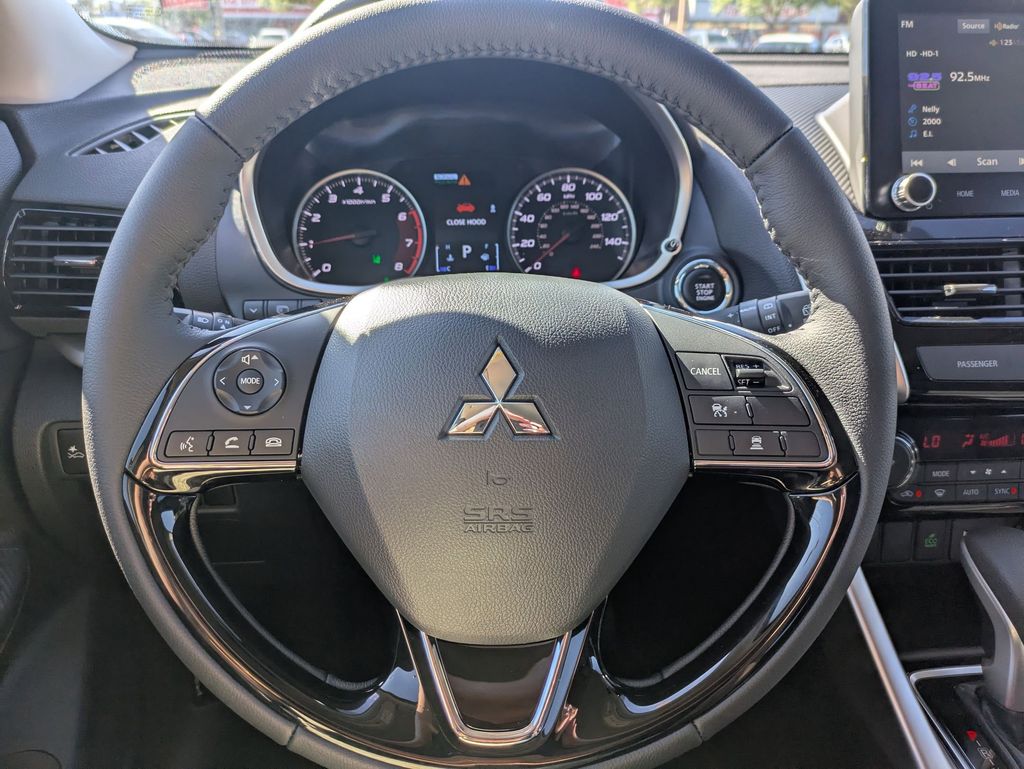 2026 Mitsubishi Eclipse Cross SE - Photo 10