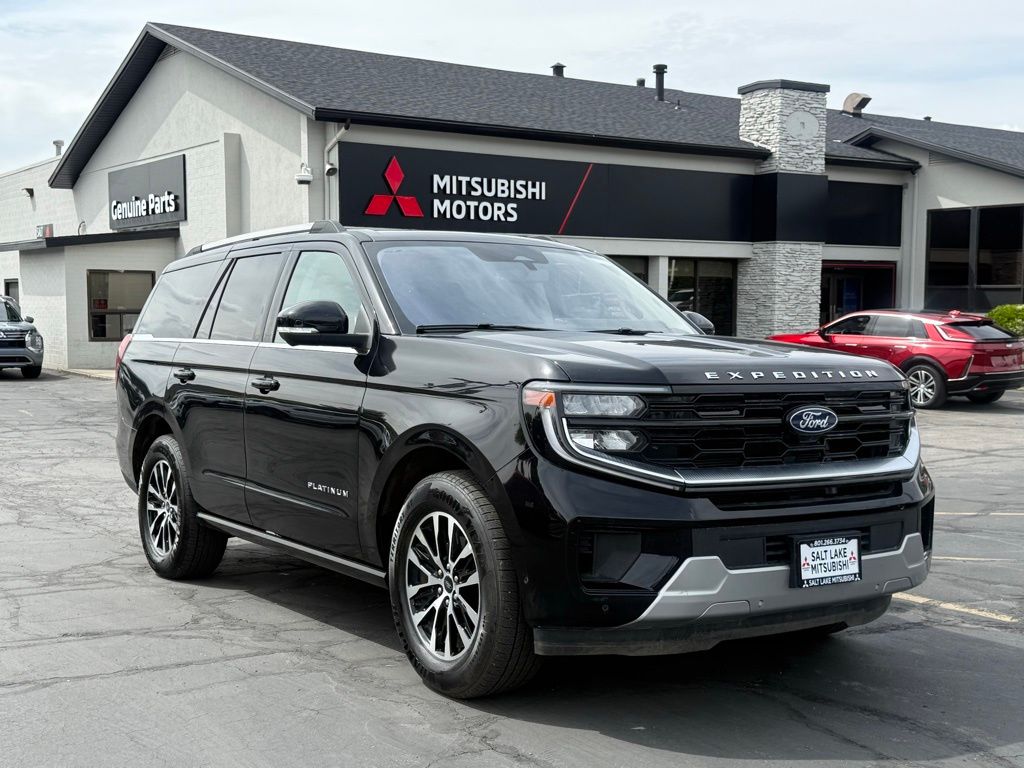 2025 Ford Expedition Platinum 4x4's photo