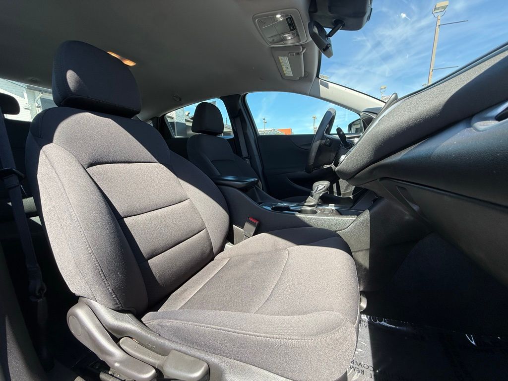 2023 Chevrolet Malibu 1LT - Photo 27