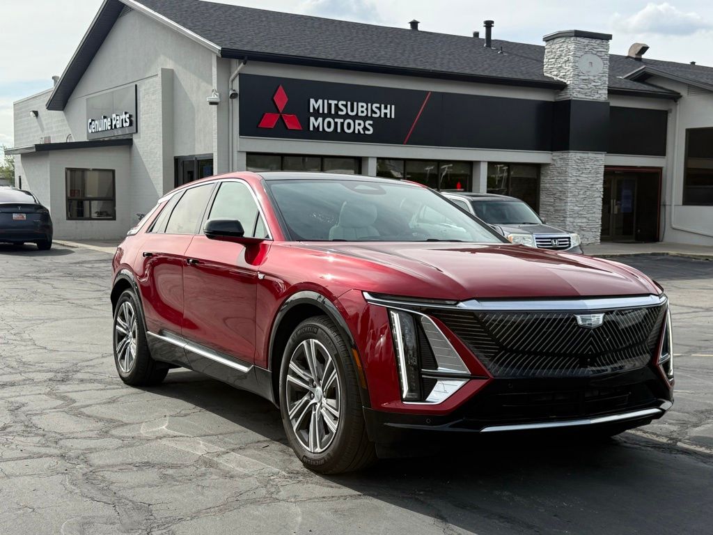 2024 Cadillac Lyriq Luxury 1 AWD's photo