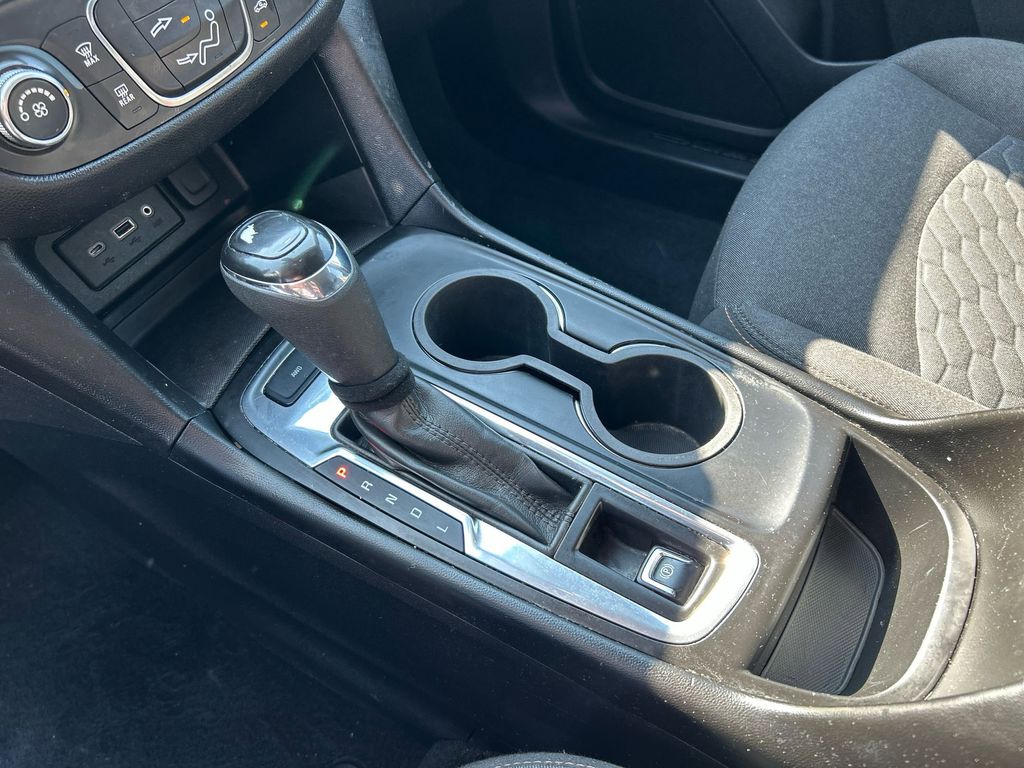 2019 Chevrolet Equinox LT - Photo 20