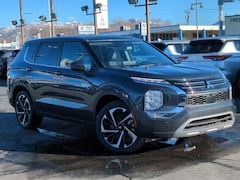 2025 Mitsubishi Outlander PHEV SE SUV