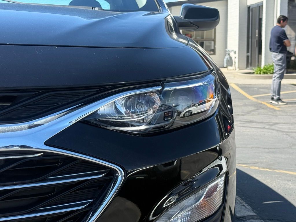 2023 Chevrolet Malibu 1LT - Photo 31