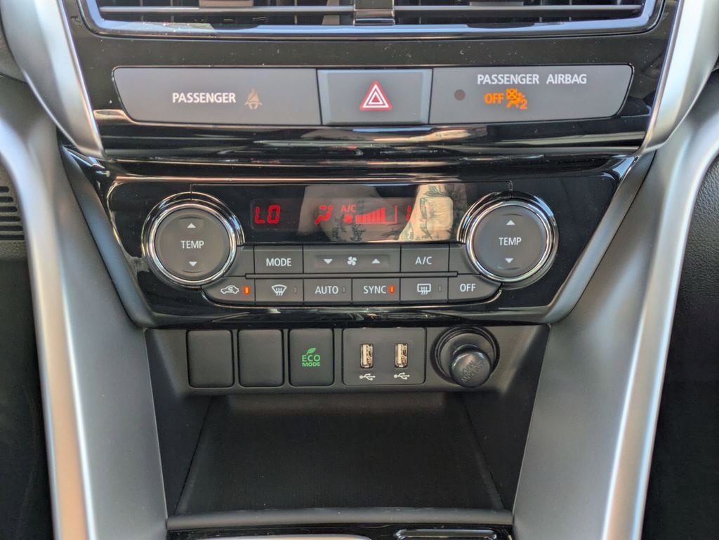 2026 Mitsubishi Eclipse Cross SE - Photo 16