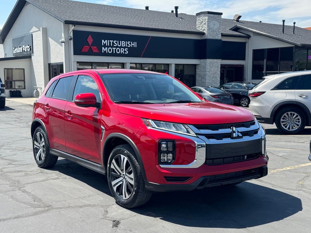 2026 Mitsubishi Outlander Sport 2.0 SE AWC CVT's photo