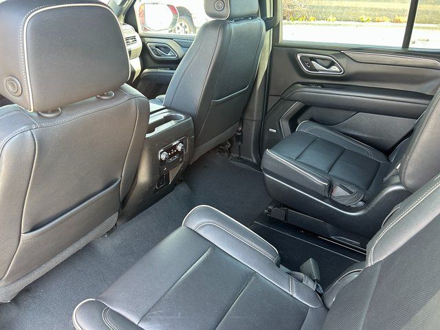 2023 GMC Yukon SLT - Photo 30