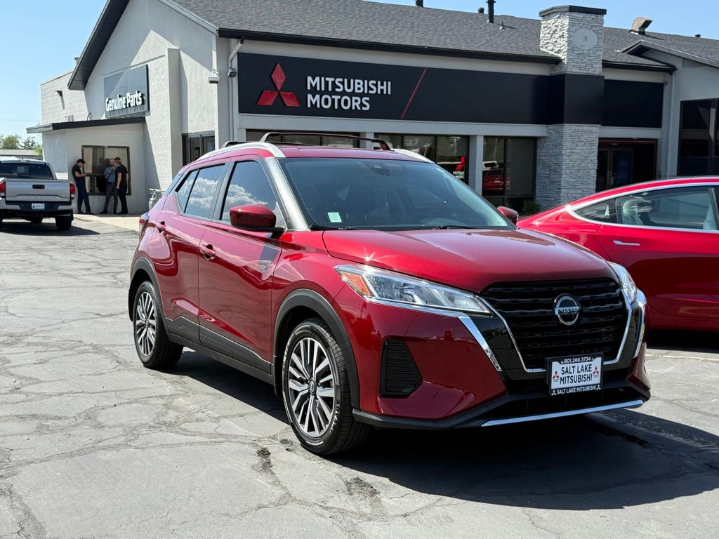 2021 Nissan Kicks 1.6 SV's photo