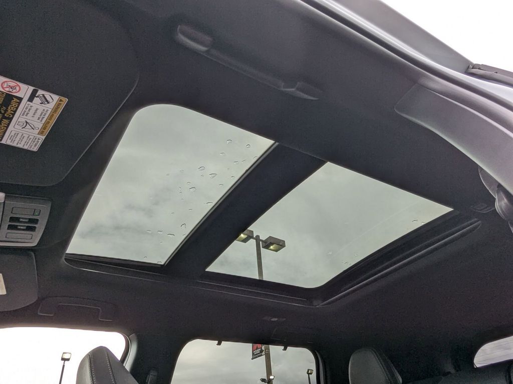 2025 Mitsubishi Outlander Plug-in Hybrid SEL Black Edition - Photo 15