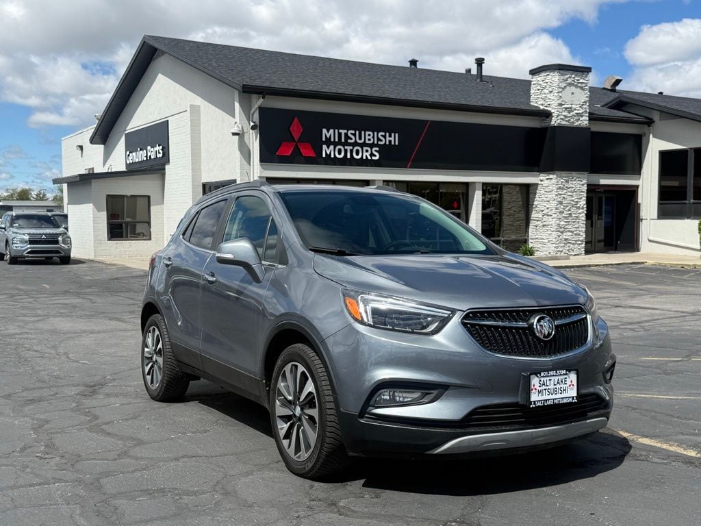 2019 Buick Encore Essence's photo