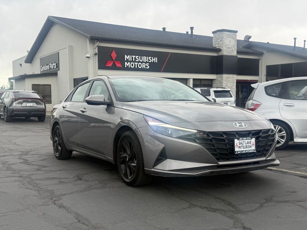 2023 Hyundai Elantra 2.0 SEL IVT SULEV's photo