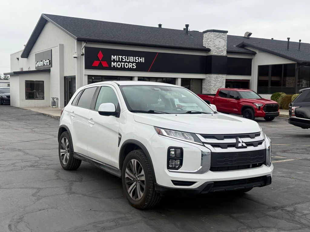 2021 Mitsubishi Outlander Sport 2.0 ES AWC CVT's photo