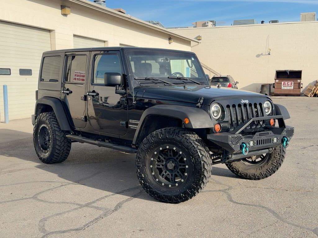 2017 Jeep Wrangler Sport S's photo