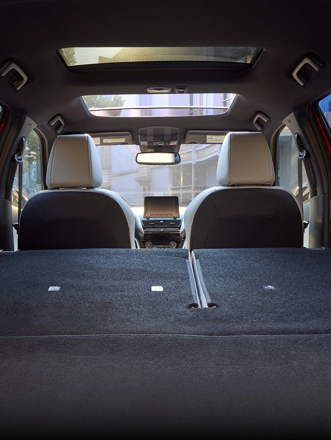 2026-mitsubishi-eclipse-cross-cargo-space.jpg