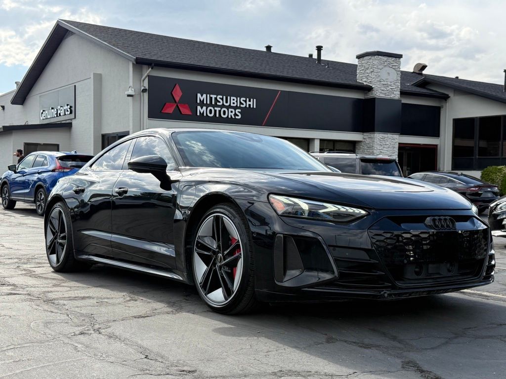 2022 Audi RS e-tron GT -'s photo