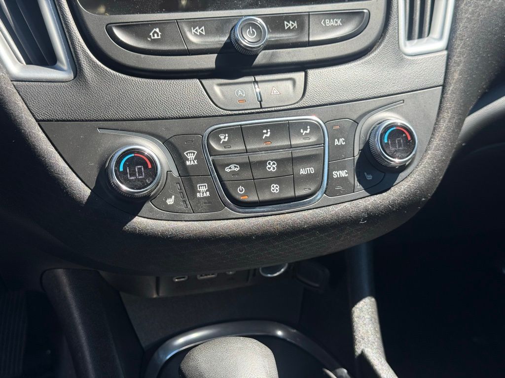 2023 Chevrolet Malibu 1LT - Photo 19