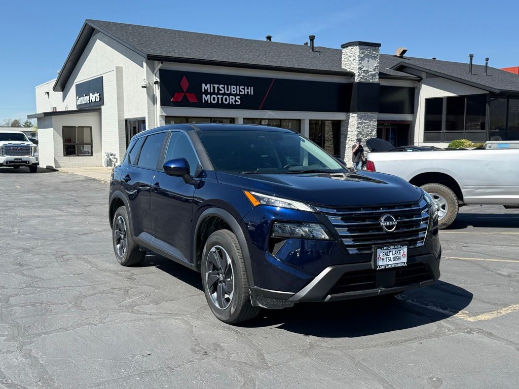 2025 Nissan Rogue SV AWD's photo