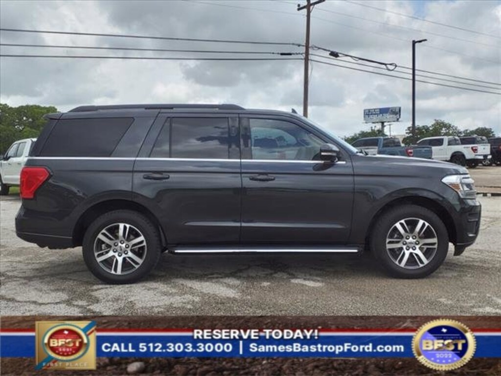 Used 2022 Ford Expedition in Cedar Creek, TX l Near Bastrop Austin