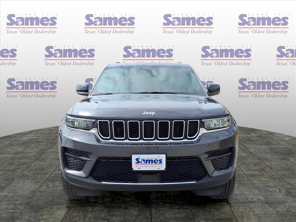 New 2025 Jeep Grand Cherokee LAREDO X 4X4 Sport Utility