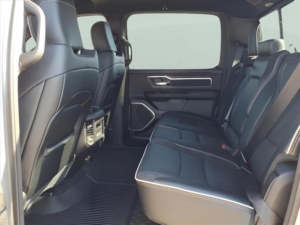 2026 RAM 1500 Laramie - Photo 11
