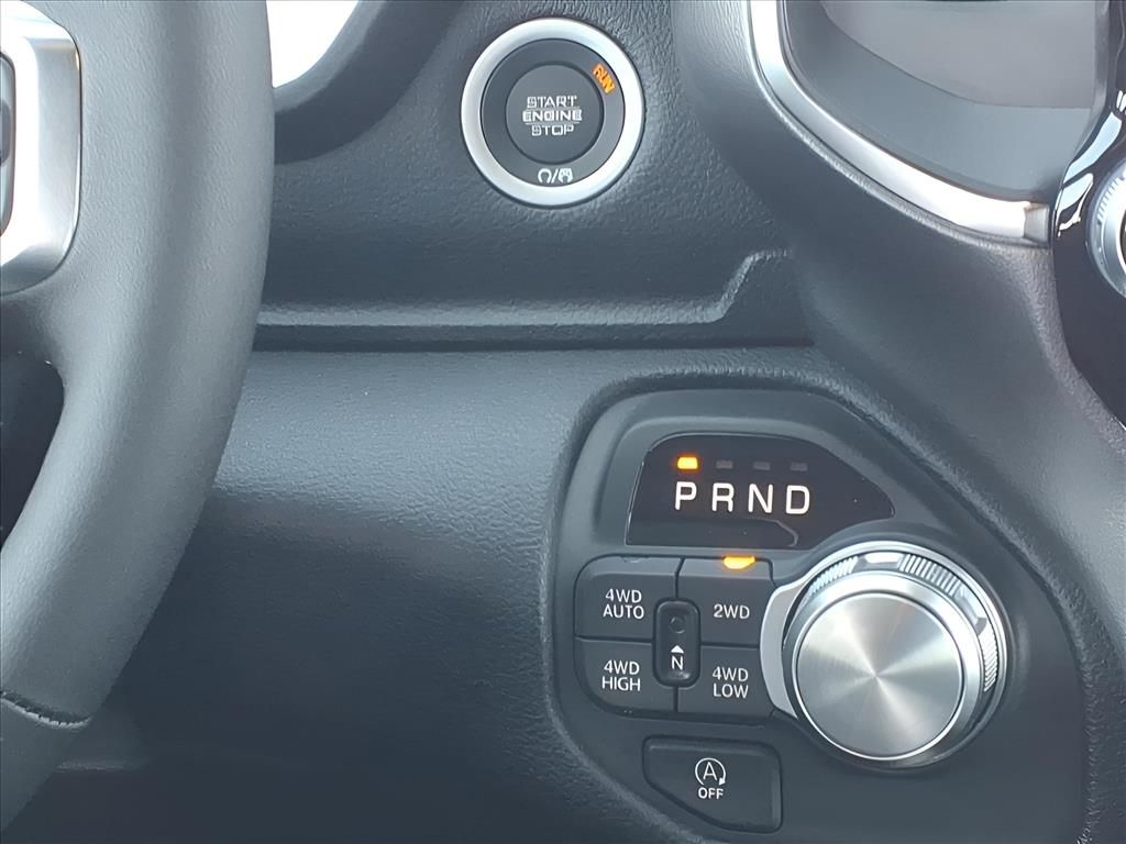 2026 RAM 1500 Laramie - Photo 14