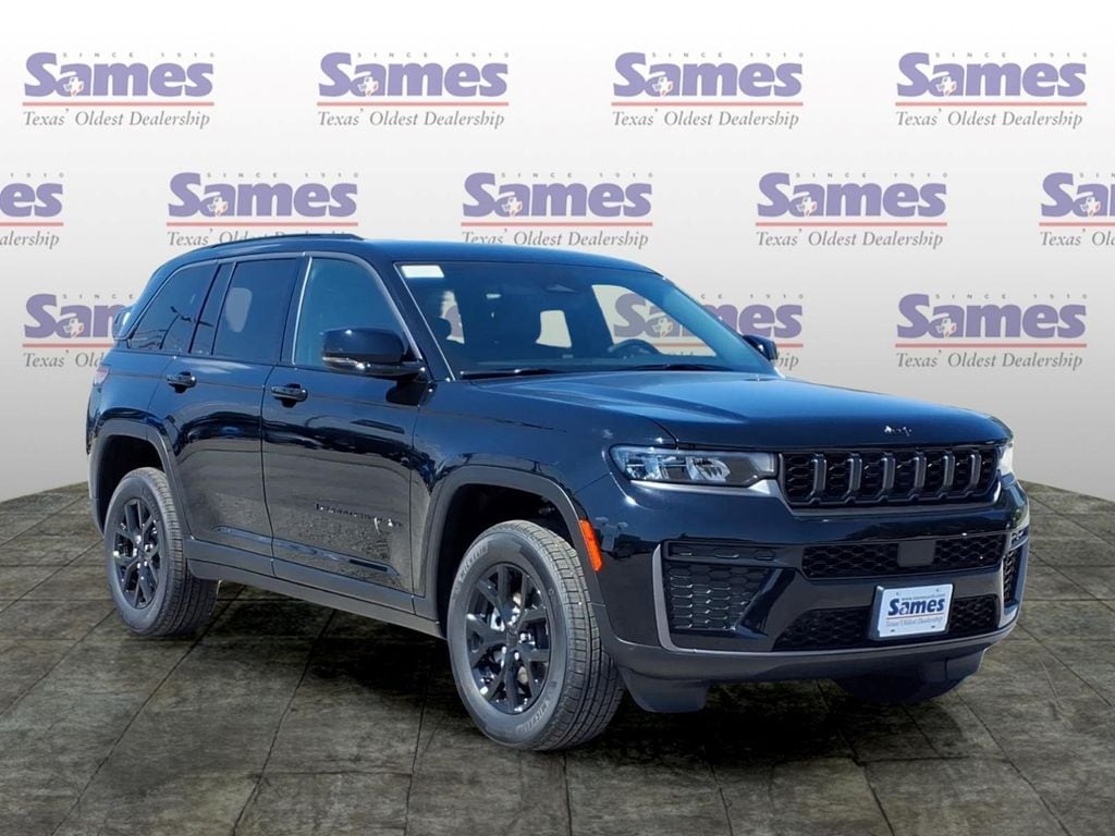 2026 Jeep Grand Cherokee Laredo