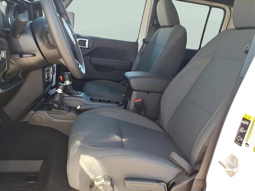 2026 Jeep Wrangler 4-Door Sport - Photo 10